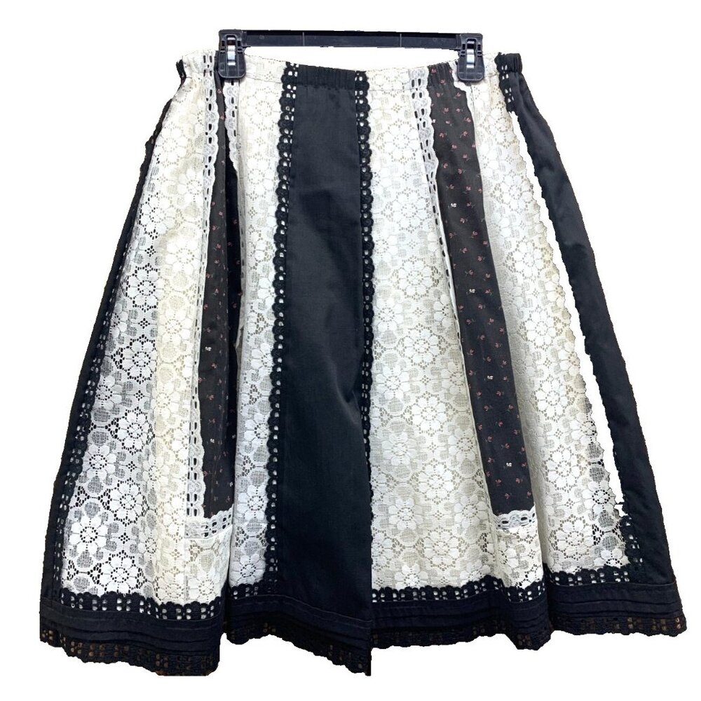 Vintage Carefree Fashions Scottsdale AZ Black and Lace Prairie Boho Skirt
